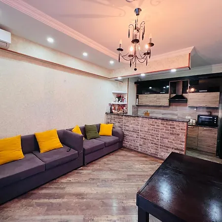 2Bedroom Home Inn At Jikia'S Green Complex-Central Tbilisi Exterior photo