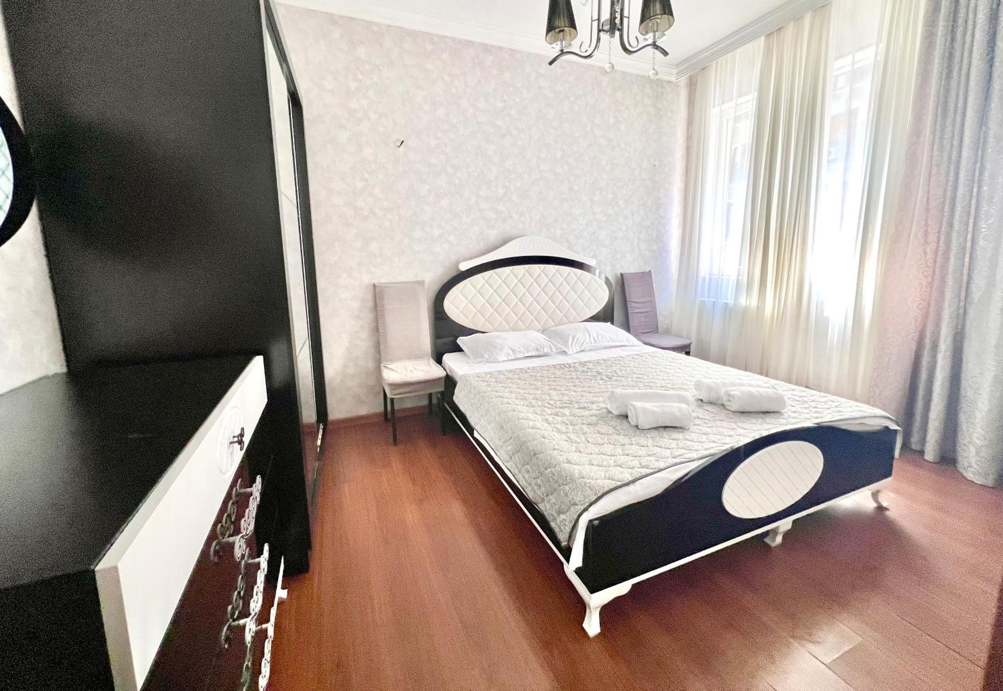Appartement 2bedroom At Jikia's Complex-central