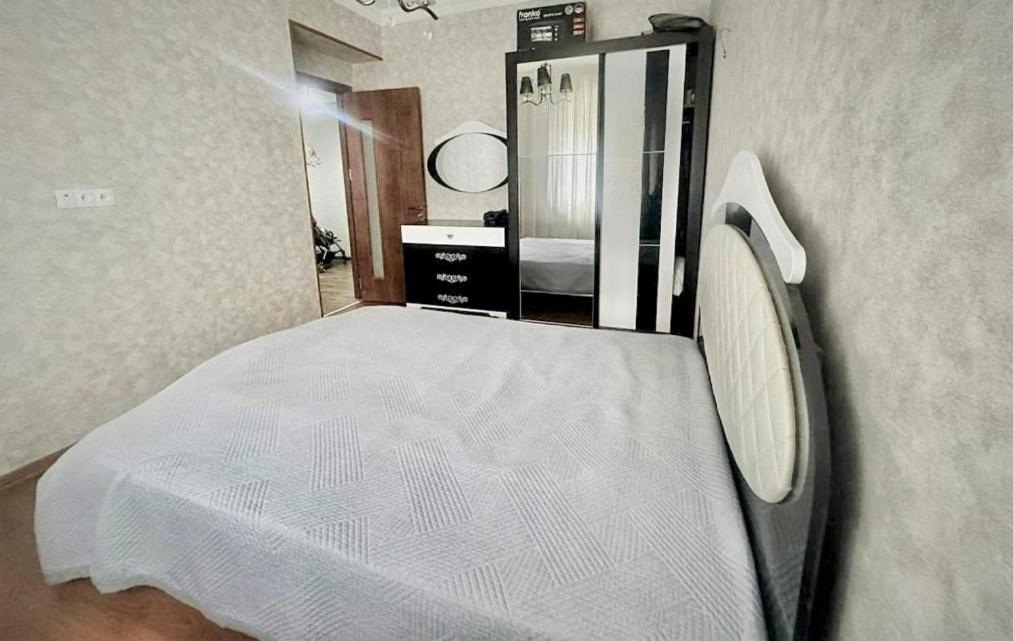 Appartement 2bedroom At Jikia's Complex-central Tbilissi